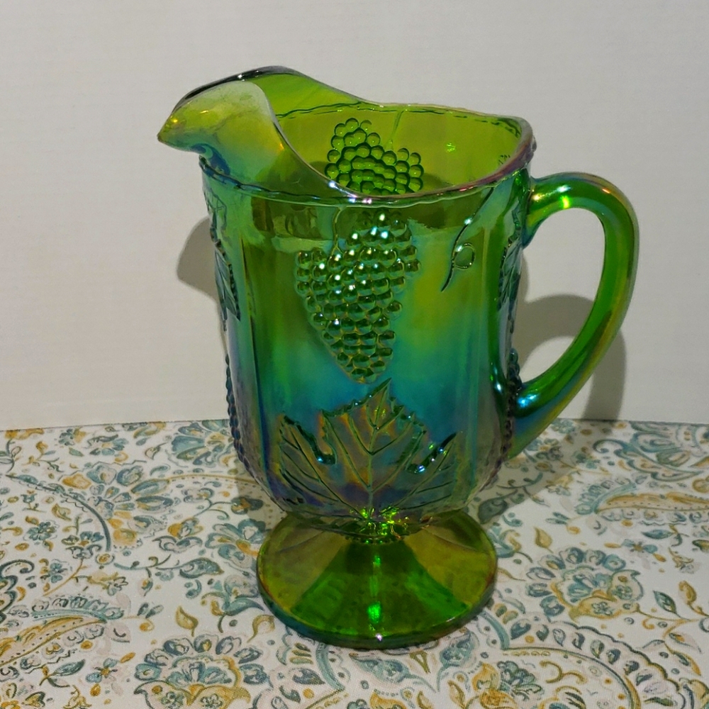 Indiana Carnival Glass Vintage Pitcher EUC